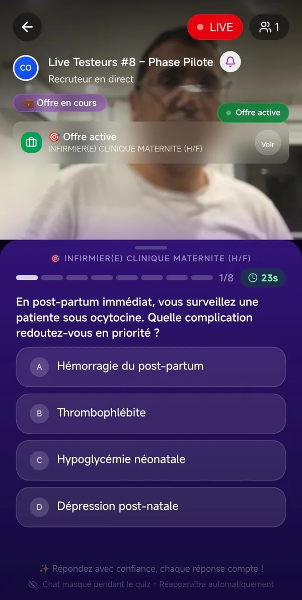 Écran de question pendant le live : question 1 sur 8, quatre réponses et un minuteur